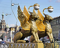Символ теплохода 'Санкт-Петербург', речные круизы