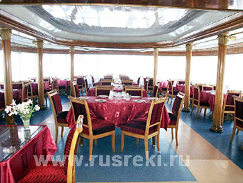 Фото ресторана на теплоходе "К.А.Тимирязев" - речные круизы