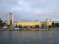 Речной вокзал Саратов, речные круизы.